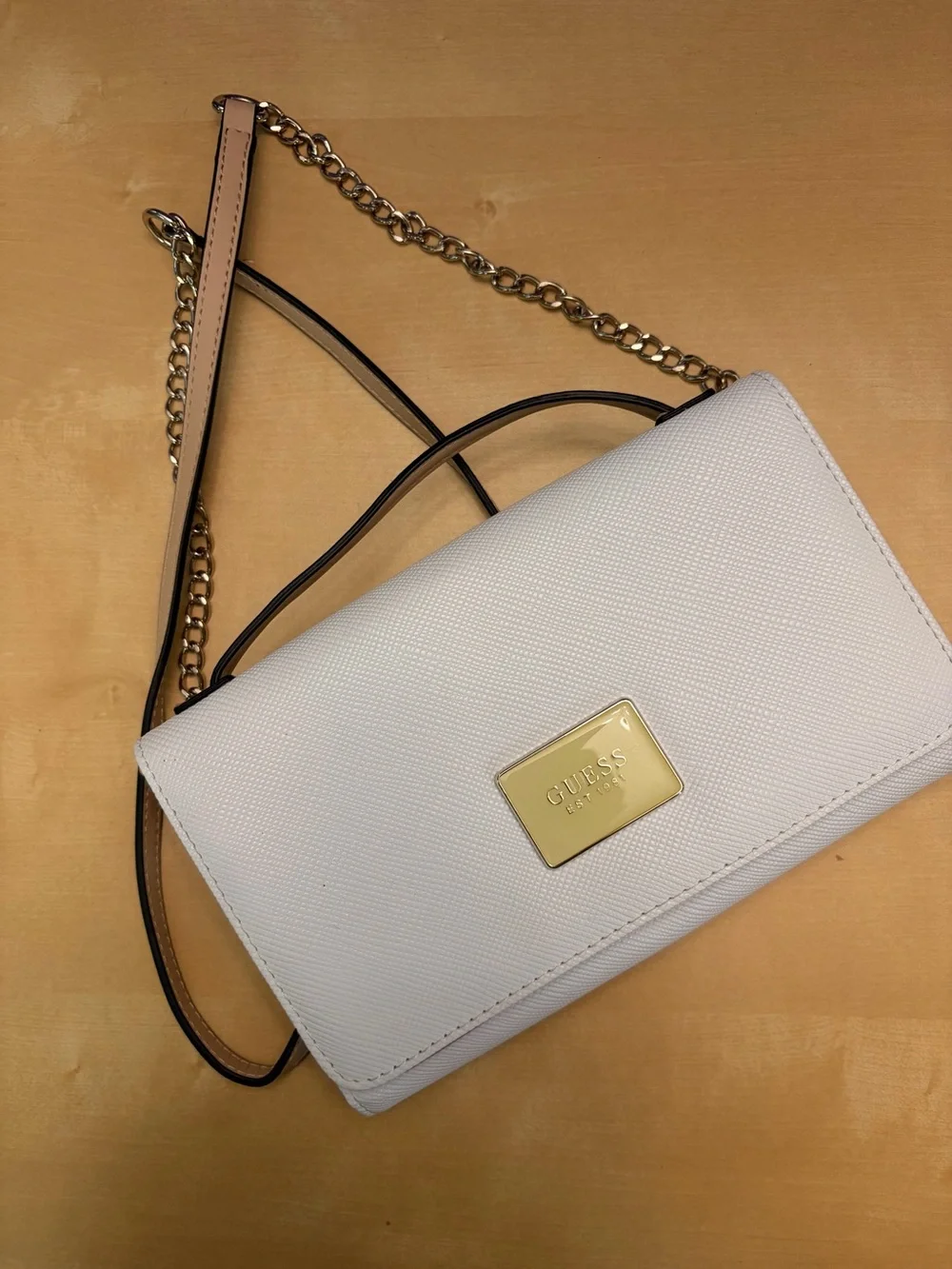 GUESS White Crossbody with Gold Logo Plaque and Chain Strap